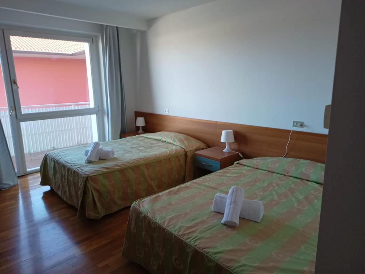 Hotel Villa Strassoldo "Ex Attianese Hotel Restaurant" Cervignano del Friuli Dış mekan fotoğraf
