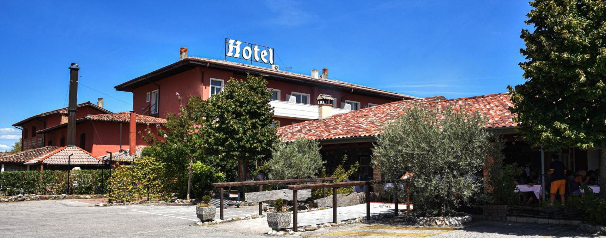 Hotel Villa Strassoldo "Ex Attianese Hotel Restaurant" Cervignano del Friuli Dış mekan fotoğraf